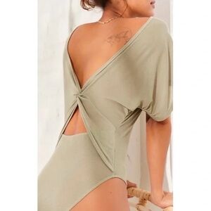 $128 Free People Intimately Martini With A Twist Bodysuit Size Medium NWOT